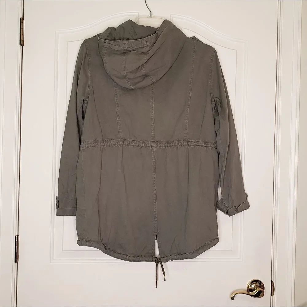 Forever 21 Jacket - Picture 5 of 8